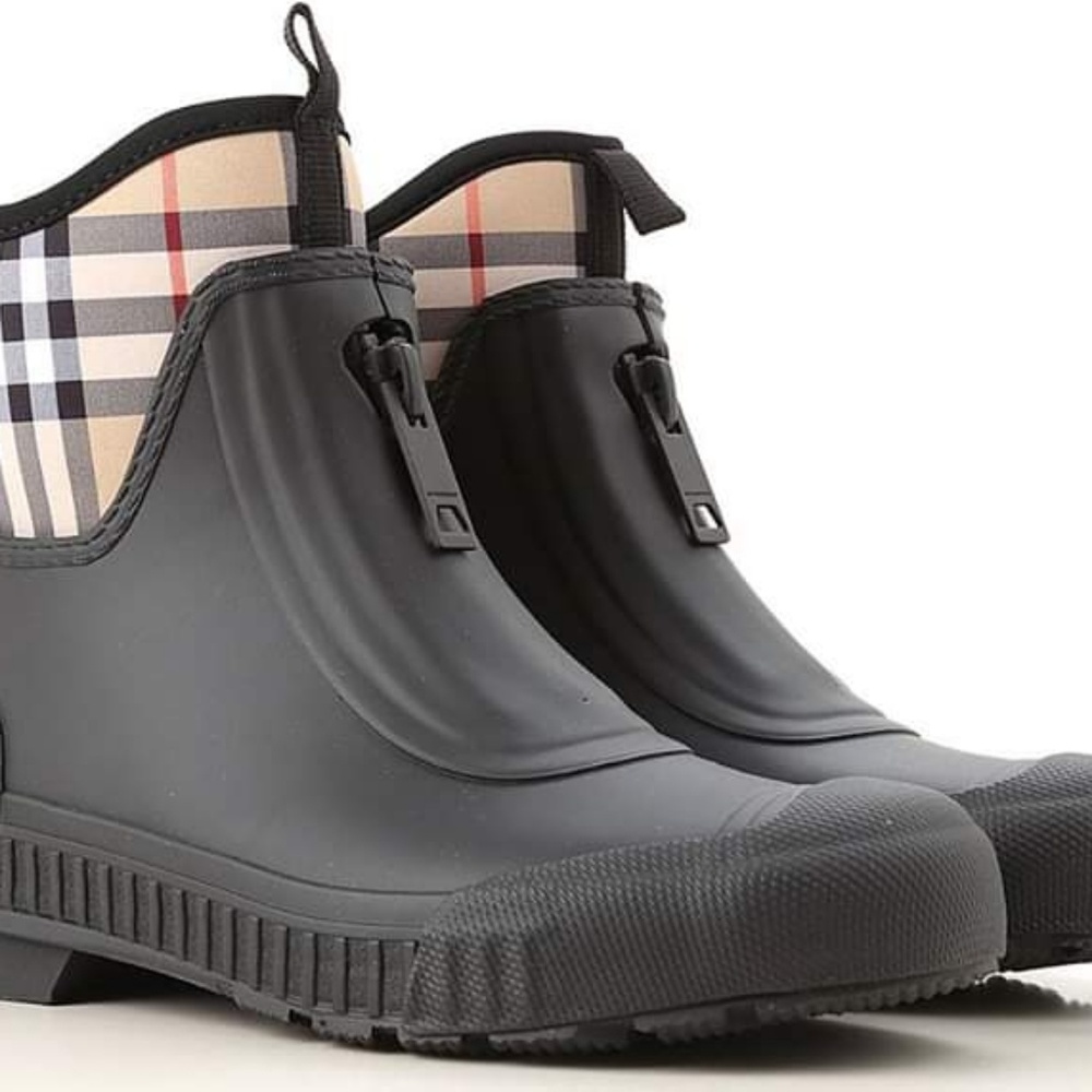 Burberry Booties
